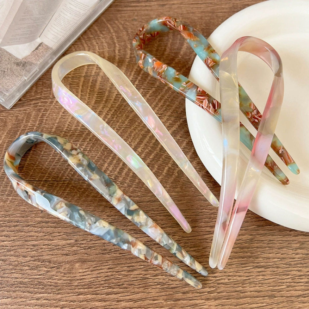 Tech Accessories Women - Grampo de cabelo retrô em forma