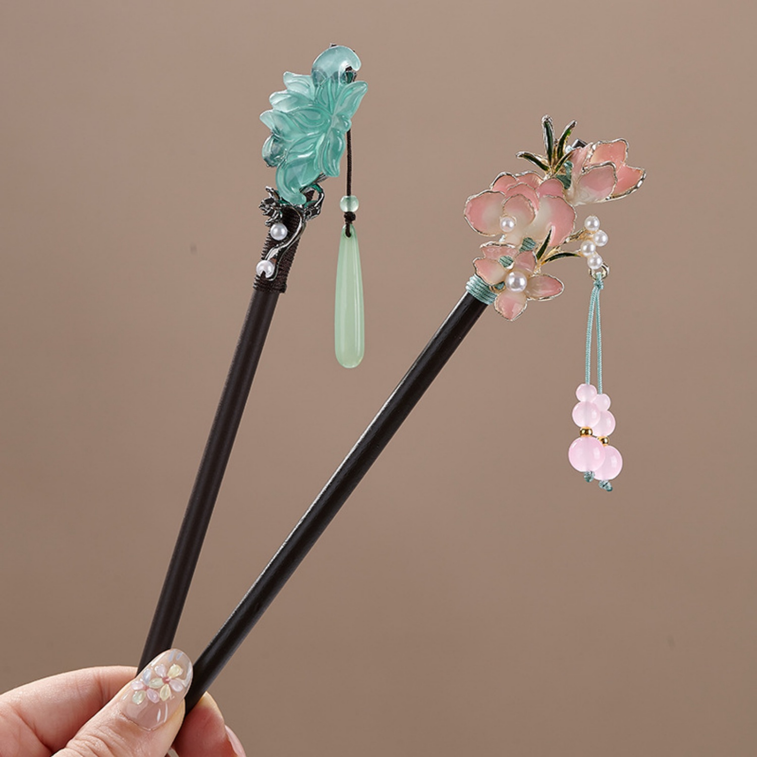 Grampo de Cabelo Vintage Flora - Tech Accessories Women avaliação e preço
