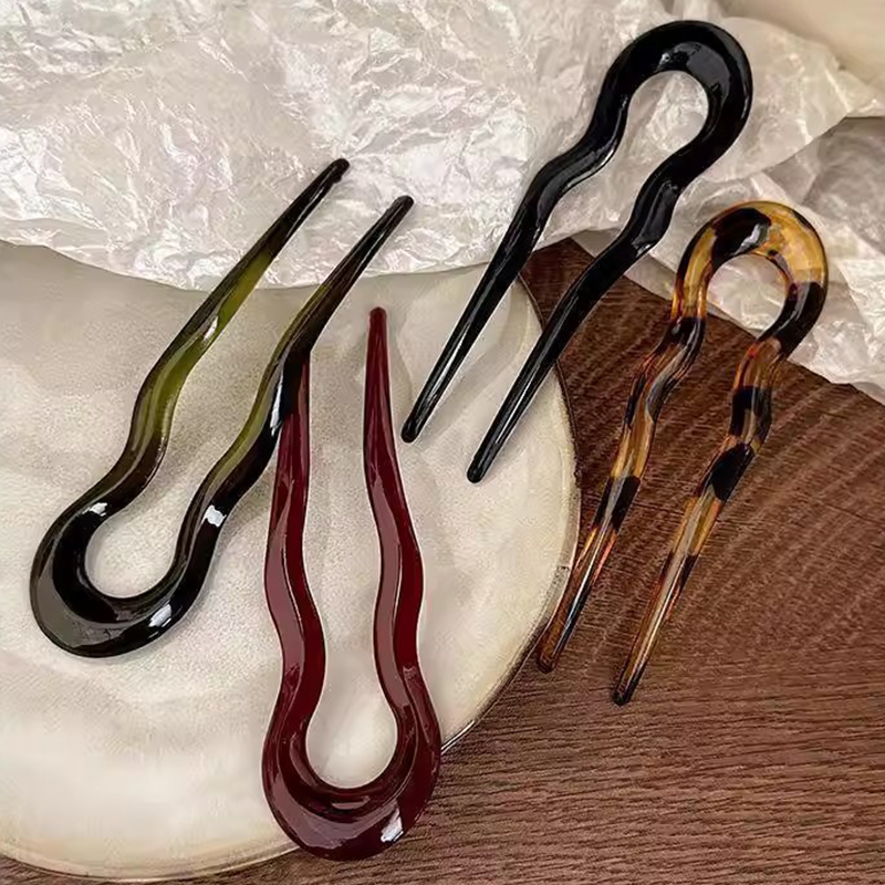 Elegante Grampo de Cabelo em A - Tech Accessories Women avaliação e preço
